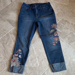 Chico’s So Slimming Girlfriend Slim Leg Ankle Embroidered Floral jeans